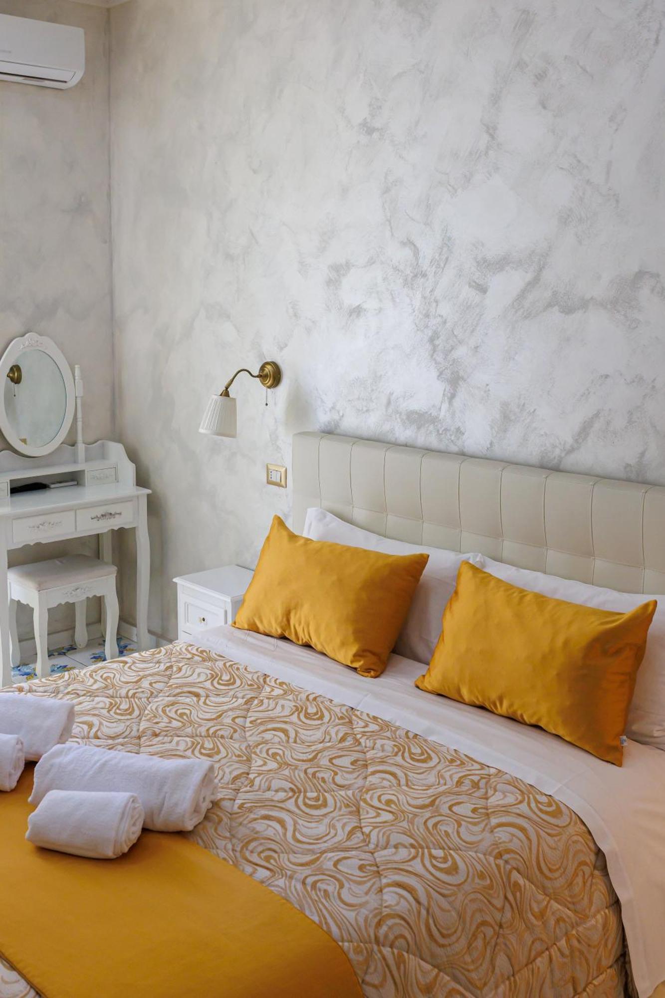 Alma Adry Bed & Breakfast Napoli
